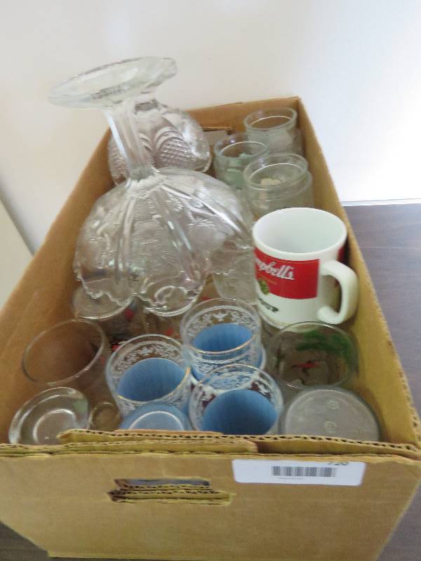 lot 720 image: Kitchen Glasses