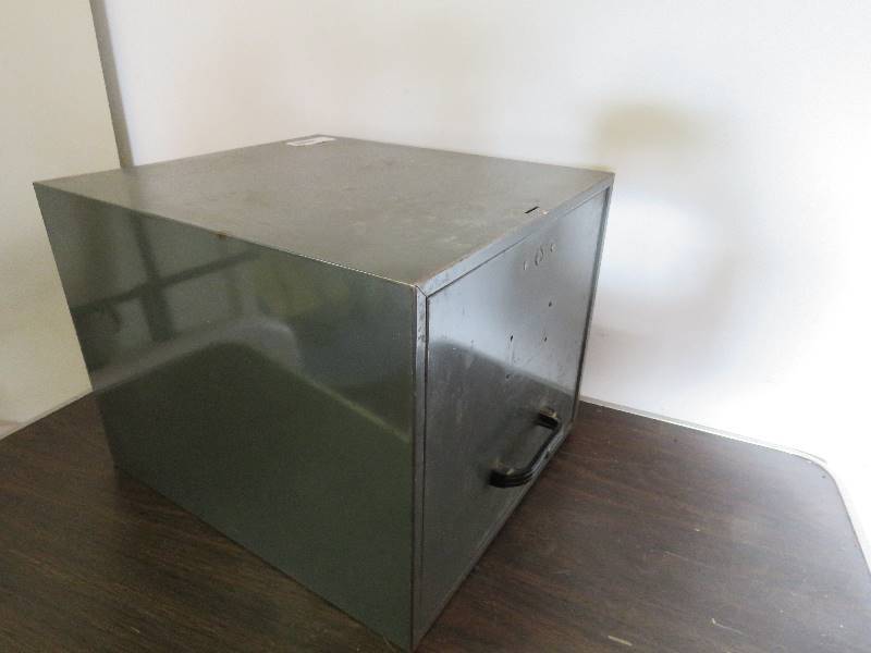 lot 739 image: Metal File Drawer