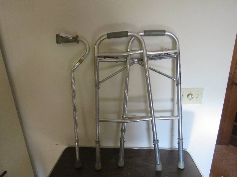 lot 757 image: Home Medical Lot