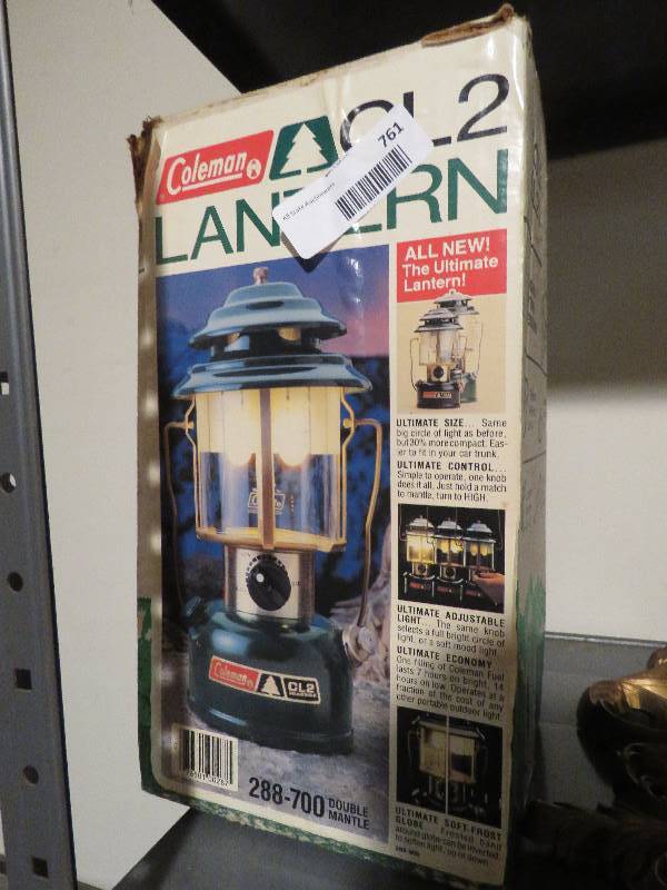 lot 761 image: Coleman Lantern