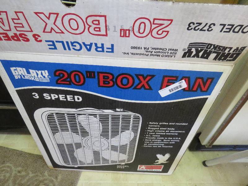 lot 797 image: Box Fan