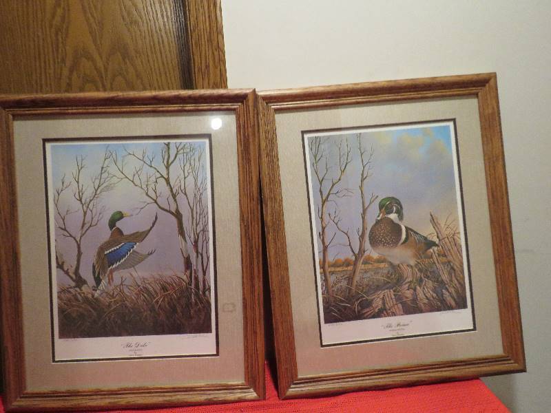 lot 881 image: Collectible Numbered and Signed Prints