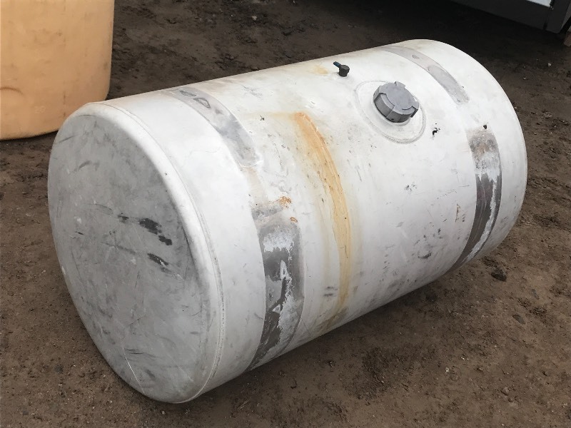 lot 14 image: EquiFlo 100-Gallon Aluminum Fuel Ta...