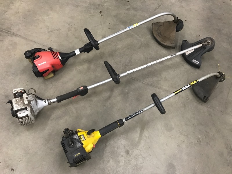 lot 57 image: (3) Gas-Powered Grass Trimmers Ech...