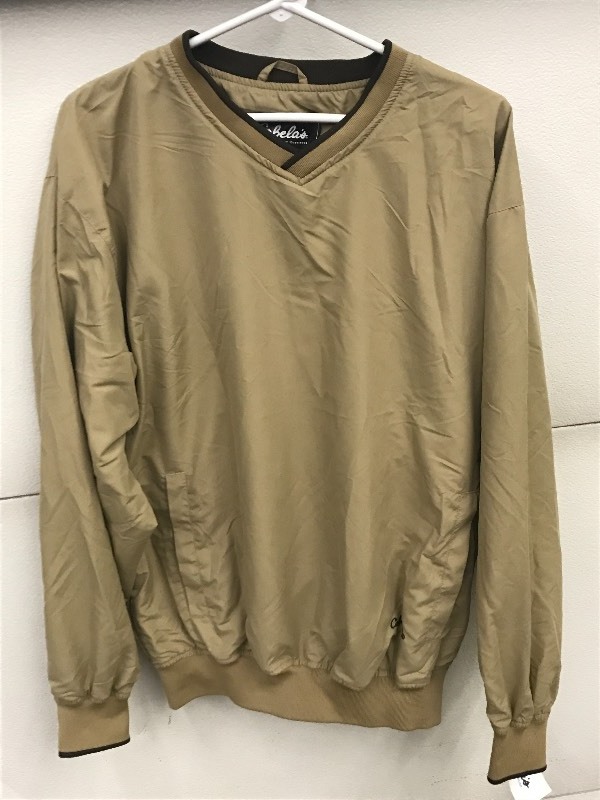 lot 74 image: Unused Cabelas Size Medium-Tall Win...