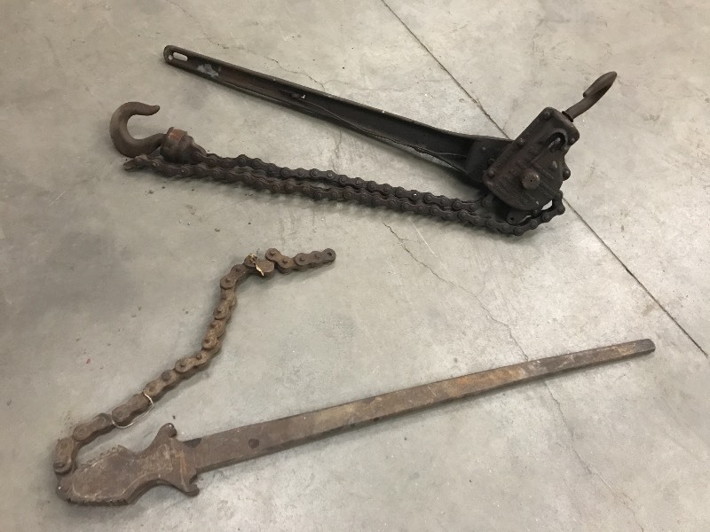 lot 88 image: (1) Pipe Wrench & (1) Vintage Heavy...