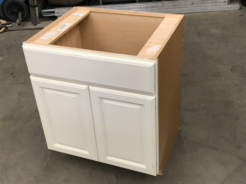 lot 97 image: 21x27 Bathroom Vanity ...