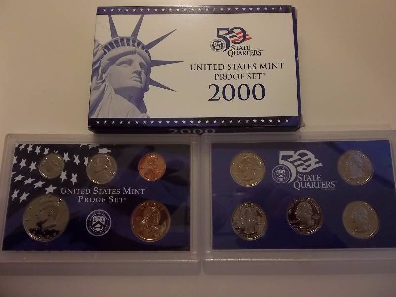 2000 US Mint Proof Set With State Quarters With Original Packaging