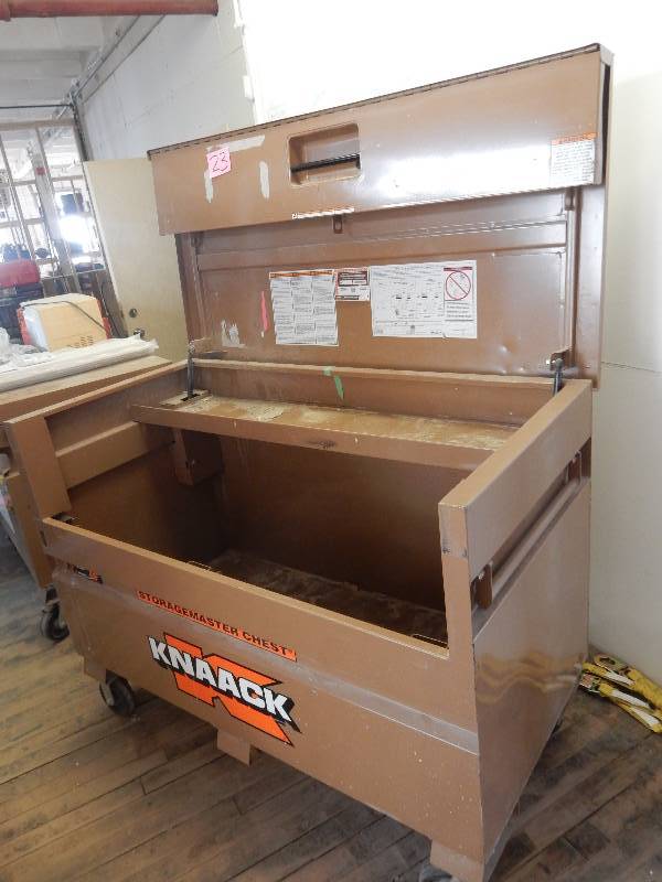 lot 23 image: KNAACK, job site box, 60in x 31in x 45in
