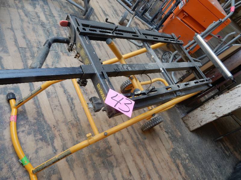 lot 43 image: DEWALT DWX726.. Universal Miter SawPlaner Stand