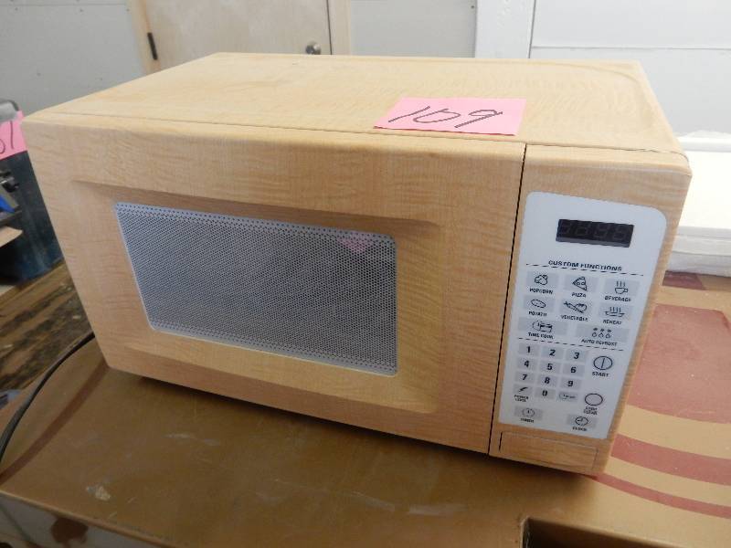 lot 109 image: GE Microwave