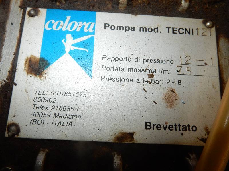 lot 129 image: Stain Pump Needs repair