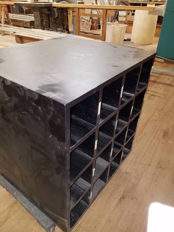 lot 171 image: Pigeon Hole type of storage shelf