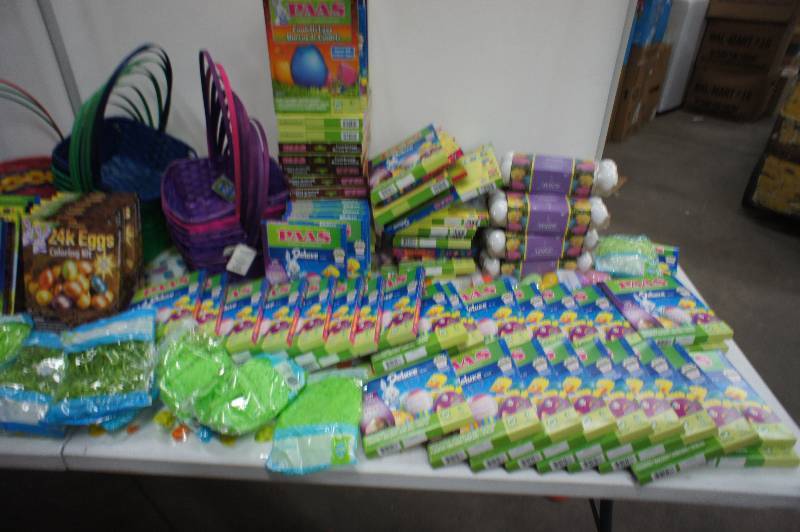 lot 212 image: MASSIVE - Lot of Easter Decorations - Eggs - Egg Coloring Kits - Baskets - Grass - Tons of Decorations - MORE