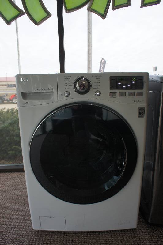 lot 7 image: LG Washer- Model # (WM3575CW) - Smooth WhiteFront Load - 4.5 cu.ft. - 27 Width - MSRP $ 1,099.99