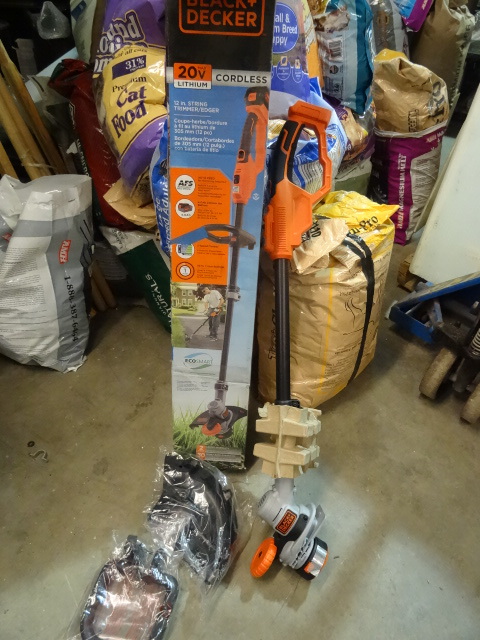 lot 10 image: NEW Black and Decker 20V MAX Lithium 12 in. High Performance TrimmerEdger.
