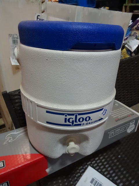 lot 13 image: Appears NEW Igloo 2 Gallon Sports Water Jug Dispenser