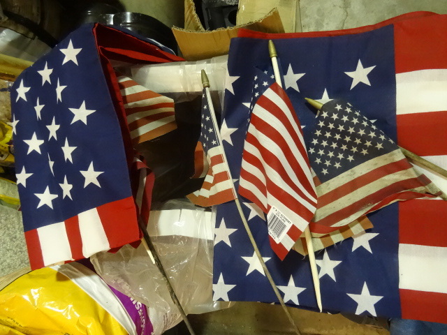 lot 38 image: Lot Misc American Flags. New and Used. Approx 10 flags, not counted.