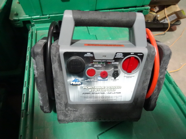 lot 92 image: Appars NEW Peak PKC0AS Portable Power System 300 with LCA Low Charge Alert. Missing Power Adaptor.