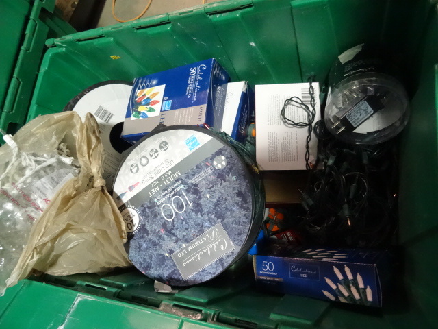 lot 93 image: NEW ENTIRE BIN Misc Christmas Lighting.