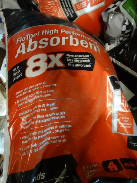 lot 110 image: NEW Qty 2 Bags FloTool High Performance Absorbant.