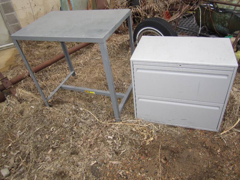 lot 59 image: 2 Drawer cabinet 18 x 30 and metal...