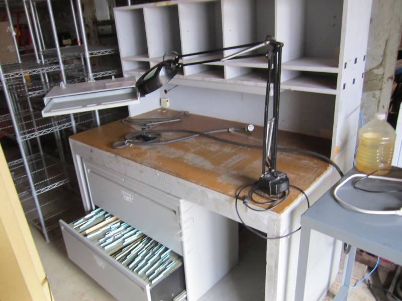 lot 74 image: Work station with lighted magnifica...