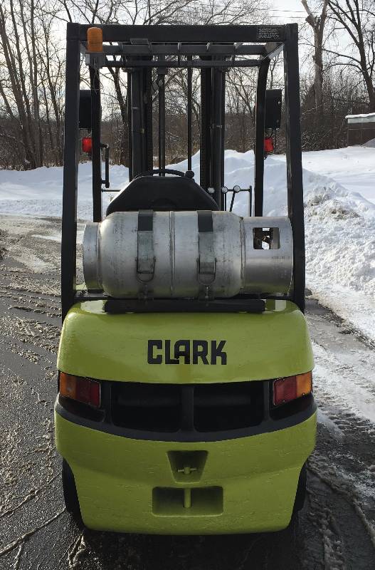 2003 Clark CMC20CL Forklift