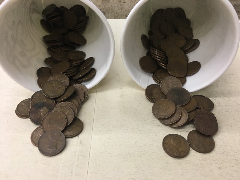 (205) Lincoln Cents (94) 1945, (11...
