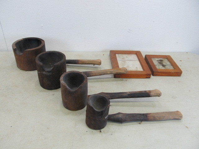 lot 17 image: Lot of Vintage Wooden Glass Making Tools