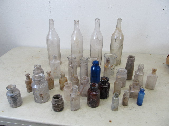 lot 48 image: Lot of Antique Bottles