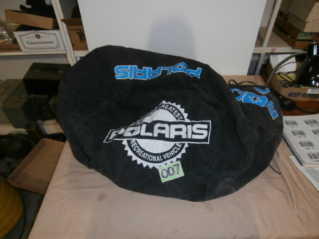 lot 7 image: Snowmobile Cover Polaris Standard Indy