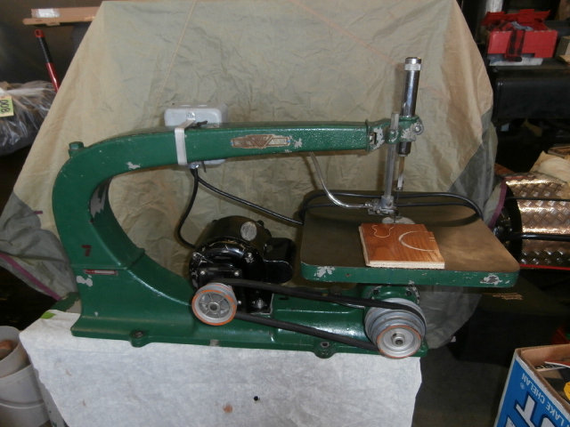 lot 10 image: Vintage DELTA Scroll Saw