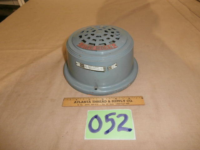 lot 52 image: Vintage EDWARDS Fire Horn Alarm Fixture