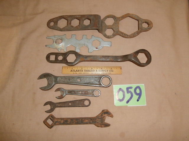 lot 59 image: Assortment of Vintage Wrenches