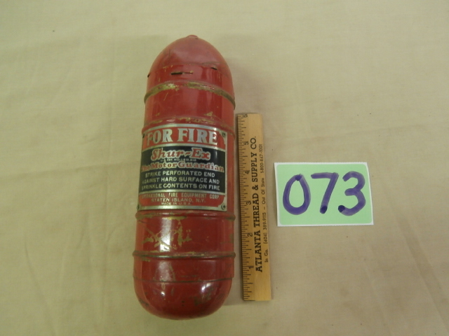 lot 73 image: Vintage Shur-Ex Fire Extinguisher