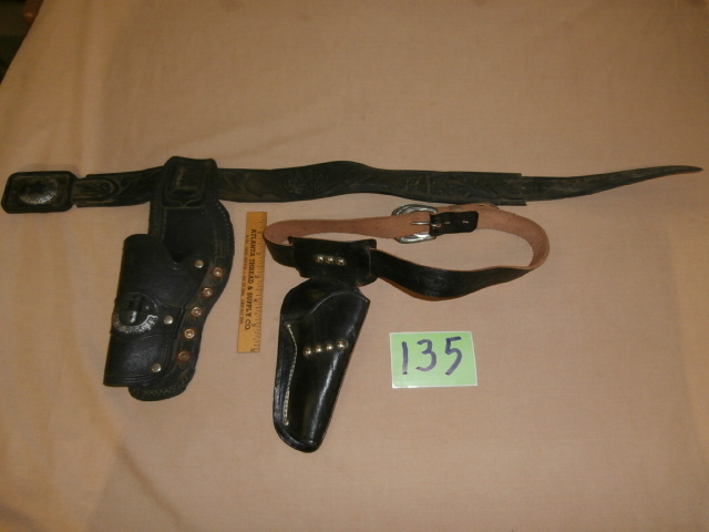 lot 135 image: Pair of Vintage Kids Western Gun Belts & Holsters