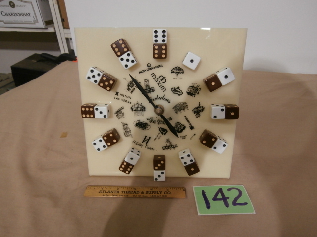 lot 142 image: Vintage LAS VEGAS Dice Clock