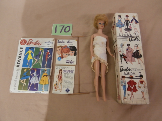 lot 170 image: Vintage BARBIE Doll Lot
