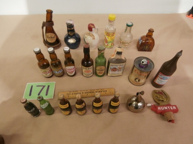 lot 171 image: Group of Vintage Booze & Beer Mini Bottles