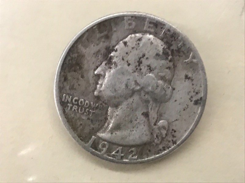 1942 Washington Quarter, 90% Silver...