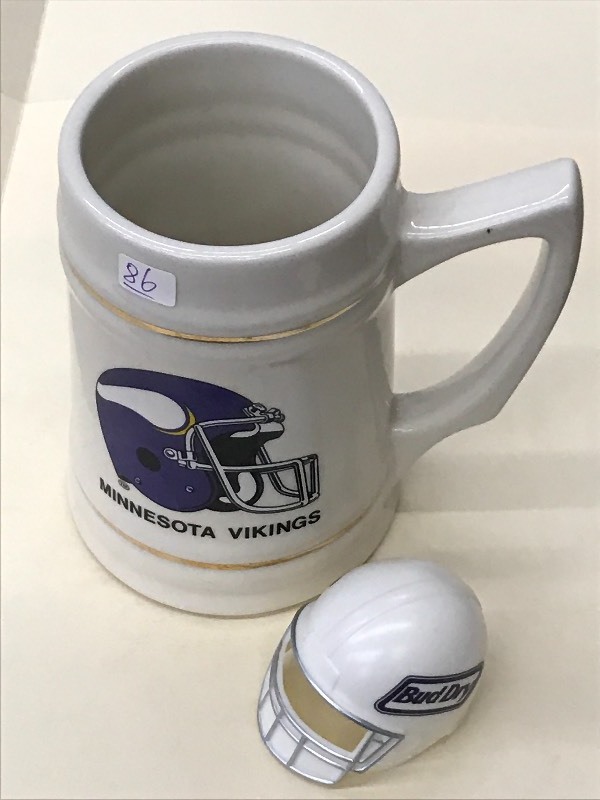 Minnesota Vikings Beer Mug With Pla...