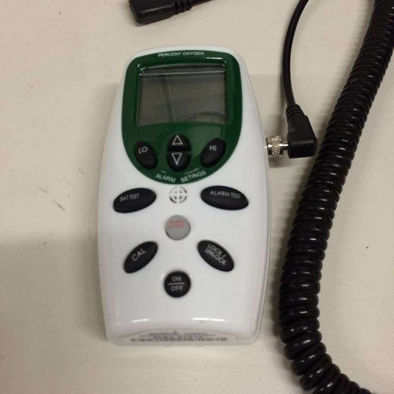 lot 21 image: Wow Retails Used $400 Teledyne MX300 Oxygen Analyzer - Super Working Condition - Replacement Sensor Can Be Purchased Online If you do not have one