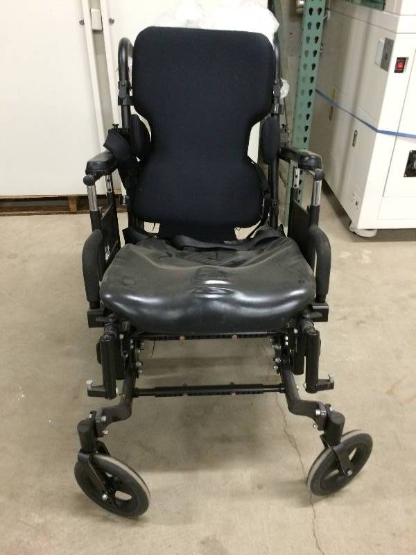 lot 70 image: Wow Retails New $3000 Quickie Iris TS Tilt-in-Space Manual Wheelchair with Special Comfort Cushions - See Pictures - Super Condition
