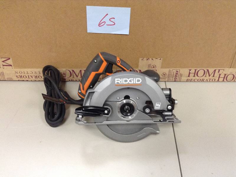 Ridgid R3204 12-Amp 6-12 in. Magnesium Compact Framing Circular Saw