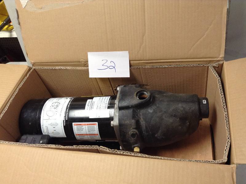 Eco Flo 12 Plastic Shallow Well Jet Pump used not tested