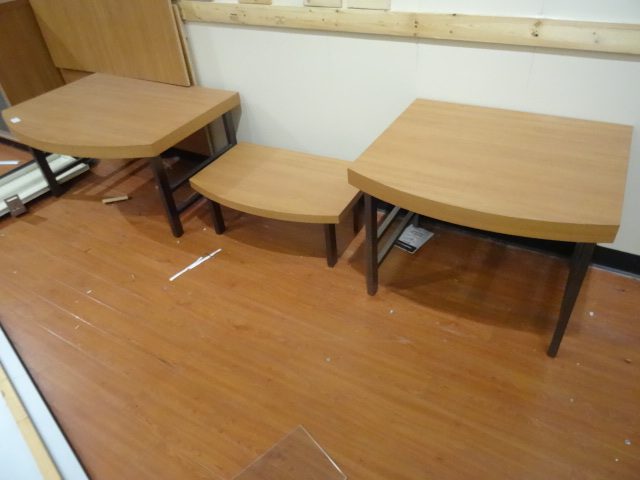 lot 17 image: 3 different sized retail risers. Metal frame. Laminate top