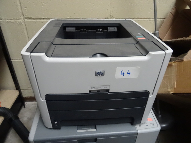 lot 44 image: HP laser jet 1320N Laser printer