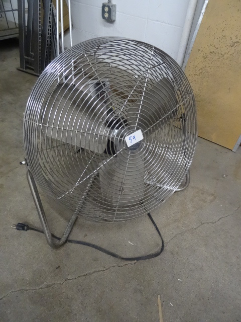 lot 59 image: Patton 22 fan