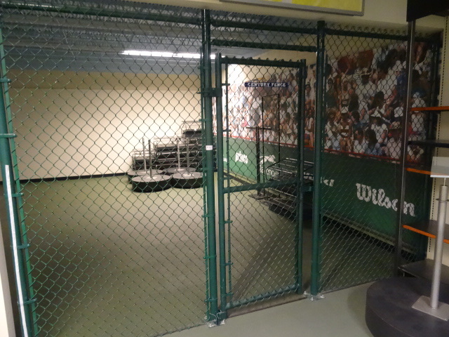 lot 94 image: Century fence front gate. 144 x 96. 1 door. Bring tools to take apart